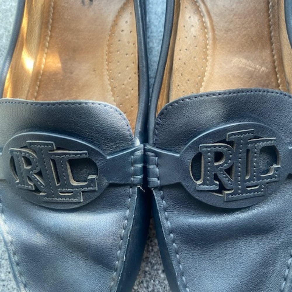 Ladies Ralph Lauren Flats size 11 Navy Blue